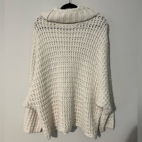 Express Knit Turtleneck‎ Size XL - Picture 3 of 4